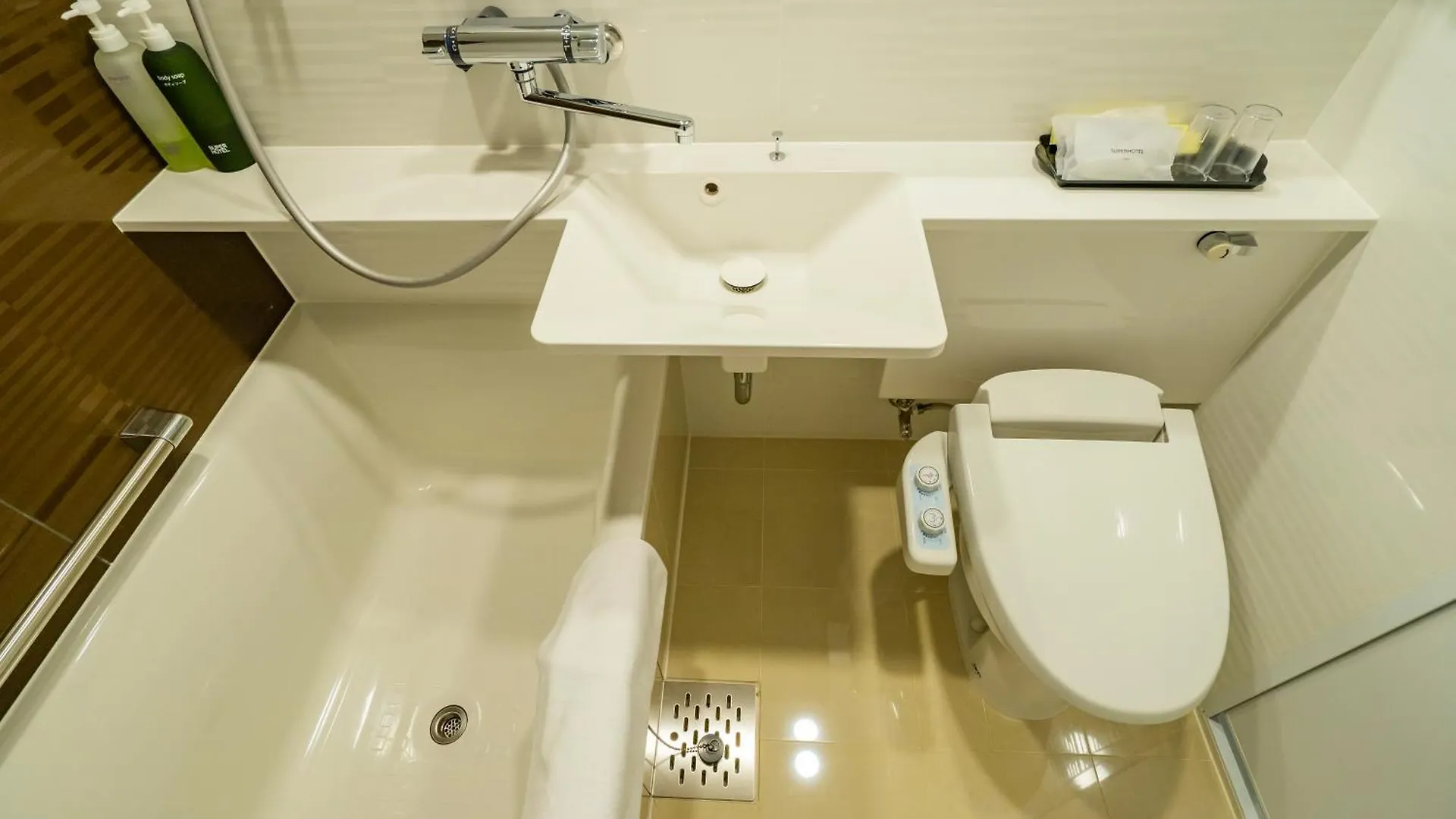 Super Hotel Thilawa Yangon